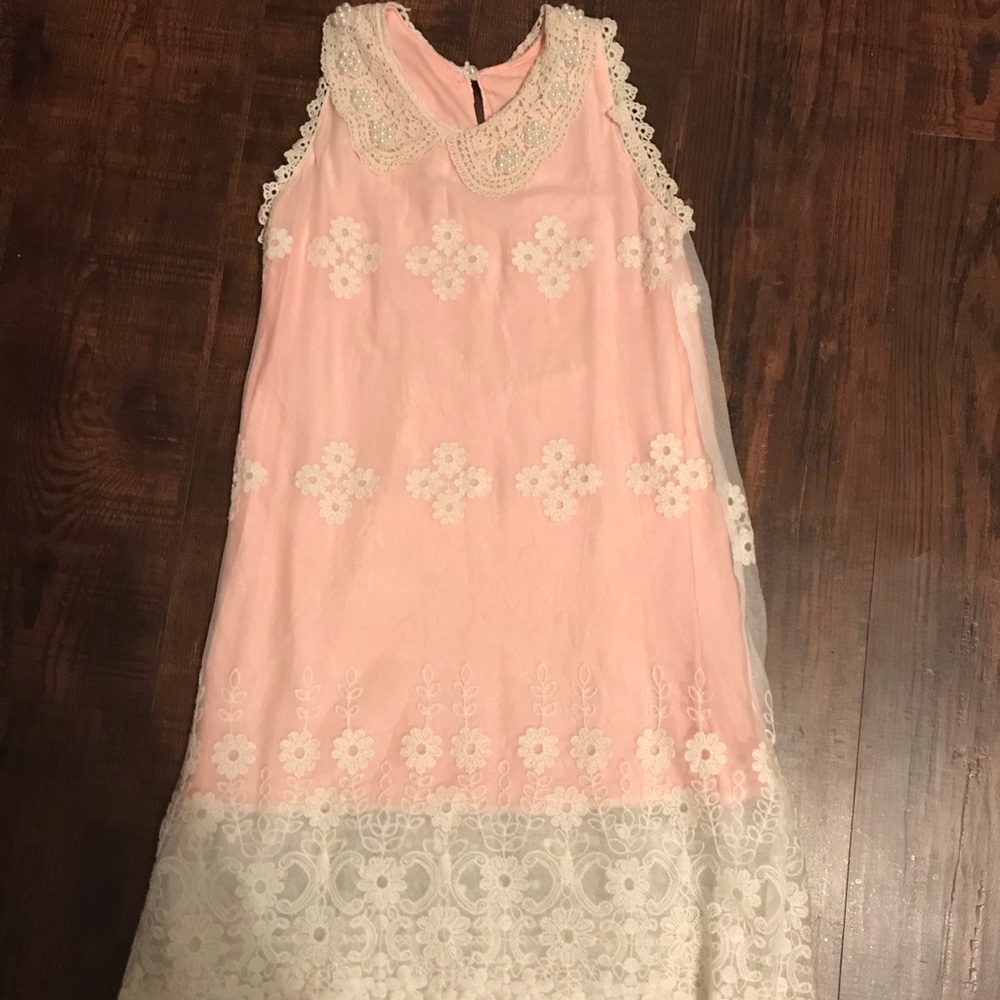 Courtsy couture dress Sz 5 never worn brand new!!!